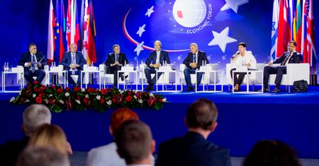 Na Forum Ekonomicznym w Krynicy o współczesnej (kobiecej) twarzy lidera XXI wieku