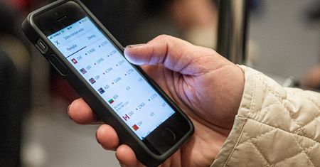 Polacy nie boją się hakerów. Eksperci: Zagrożenia są ogromne, a smartfony mamy słabo zabezpieczone