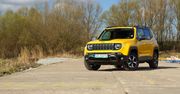 Jeep Renegade Trailhawk wjedzie w teren, ale w mieście nie czuje się tak pewnie