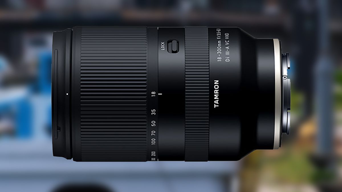Tamron 18-300 mm f/3.5-6.3 Di III-A: Ma szanse się przyjąć? 1