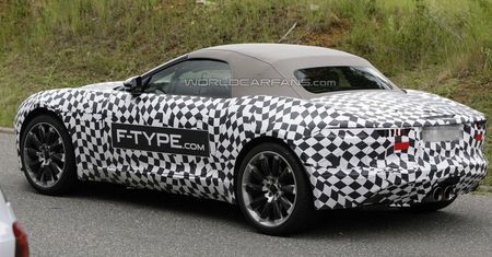 Jaguar F-Type wyszpiegowany [aktualizacja]