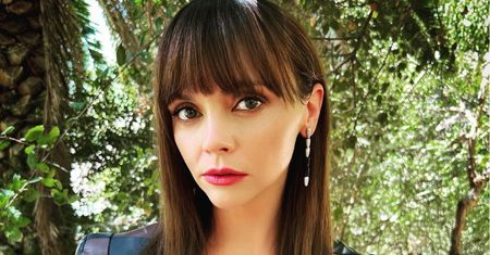 Christina Ricci przyznała, że nadal śpi w łóżku z synem. Chłopiec ma 8 lat