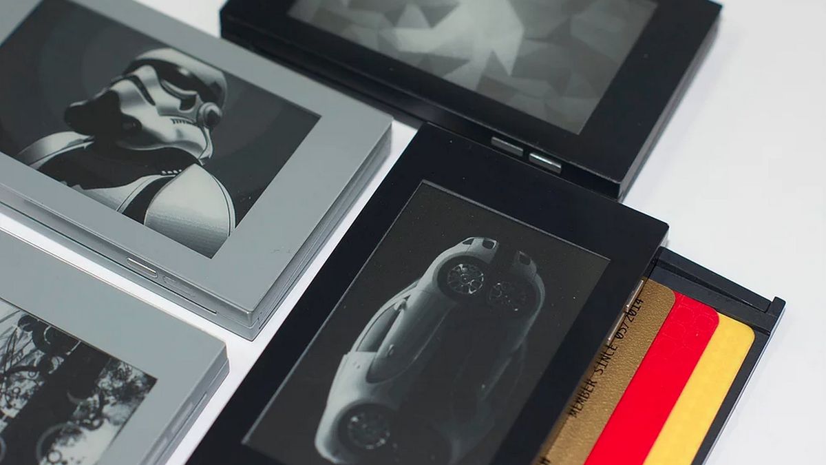 Portfel z wyświetlaczem E-Ink. Po co? Ten pomysł ma większy sens, niż się na początku wydaje! 1