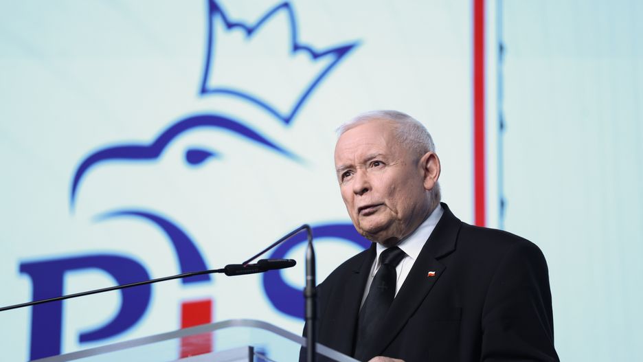 Warszawa, 05.11.2024. Prezes Prawa i Sprawiedliwości Jarosław Kaczyński podczas konferencji prasowej w siedzibie Prawa i Sprawiedliwości przy ul. Nowogrodzkiej w Warszawie, 5 bm. (sko) PAP/Leszek Szymański