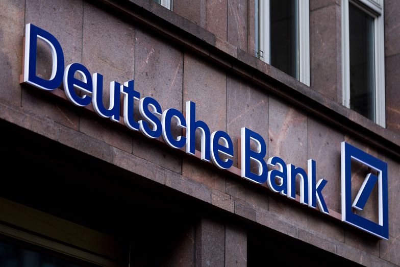 Gigantyczne problemy Deutsche Bank. Akcje lecą w dół