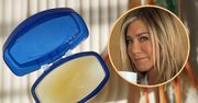 Kosztuje grosze, a działa jak krem pod oczy. Ten patent stosuje Jennifer Aniston