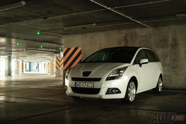 Peugeot 5008 2,0 HDI FAP 150 Allure - pakowny francuz [test autokult.pl]