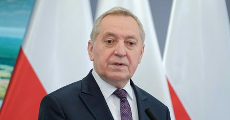 Tarcza antyinflacyjna. Minister Kowalczyk uspokaja rolników