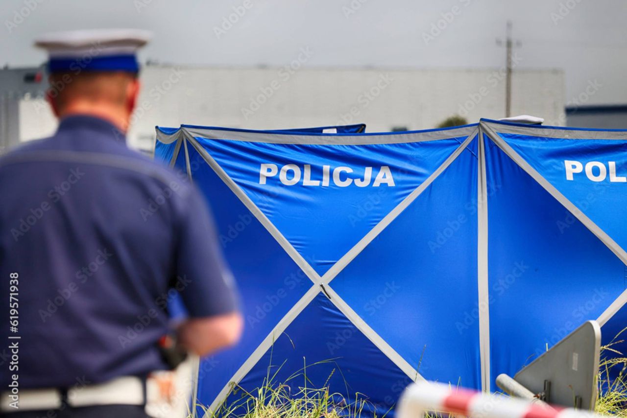 Wypadek w Pawłowicach. Zderzyło się pięć samochodów. Zginęła jedna osoba, kolejna jest w ciężkim stanie