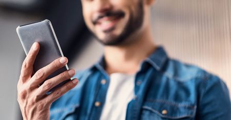 Potrząśnij smartfonem i zobacz efekt. Poznaj ukryte funkcje telefonów