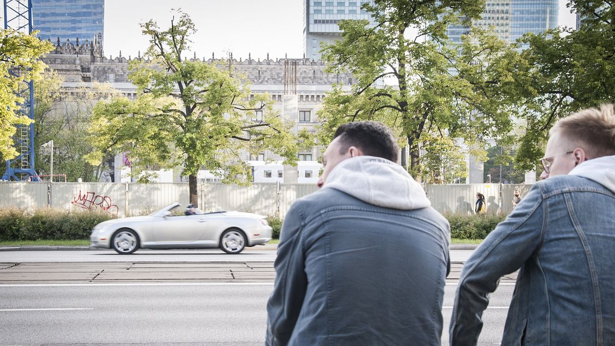 Udostępniasz w sieci ciekawe auto znalezione na ulicy? Właściciel może podchodzić do tego mniej entuzjastycznie