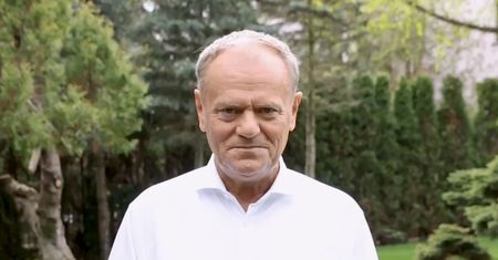 Tusk prosi Polaków o jedno. "Spróbujmy"