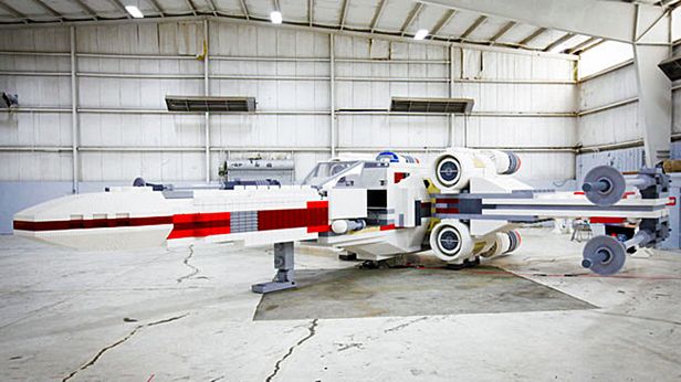 X-Wing, maszyna różnicowa, wahadłowiec. 10 niezwykłych konstrukcji z klocków LEGO 1