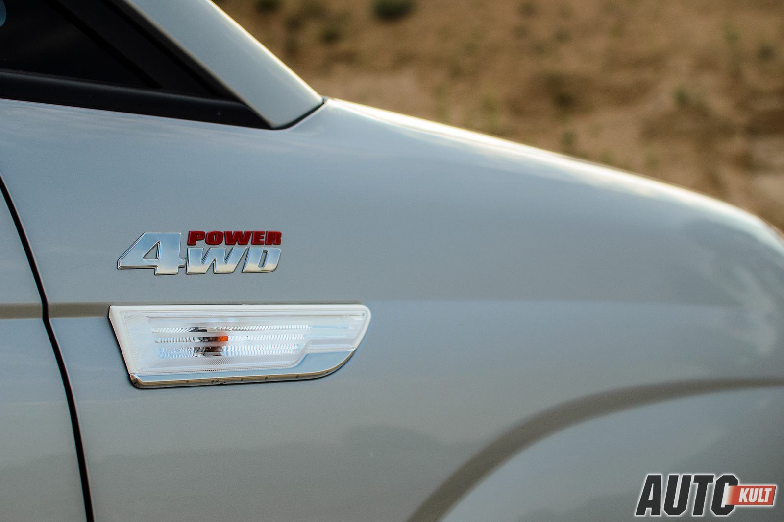 SsangYong Rodius 2,0 Sapphire 4WD AT - test [galeria zdjęć] 11