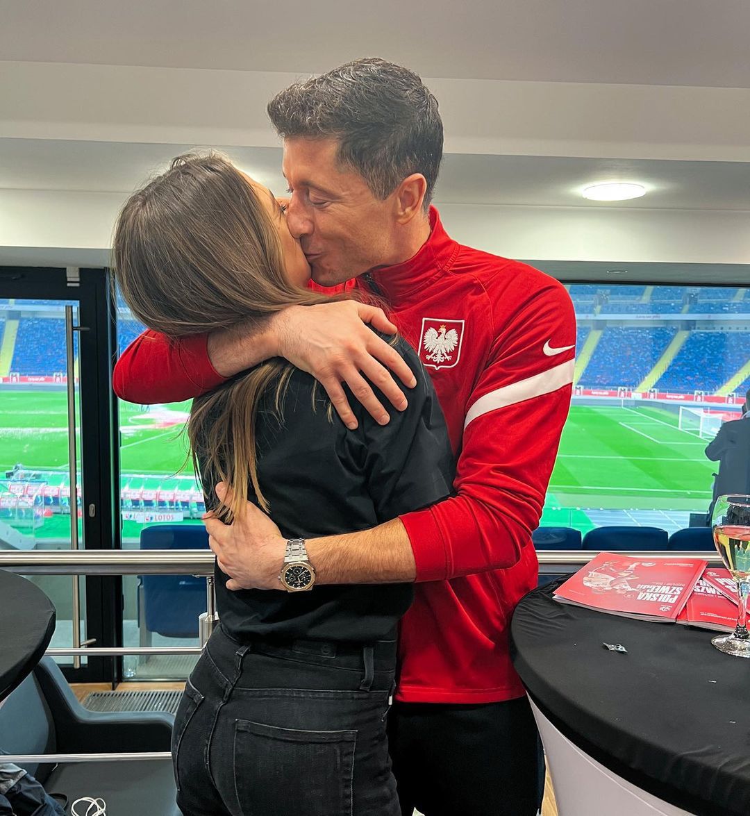 Anna Lewandowska kibicuje Robertowi Lewandowskiemu