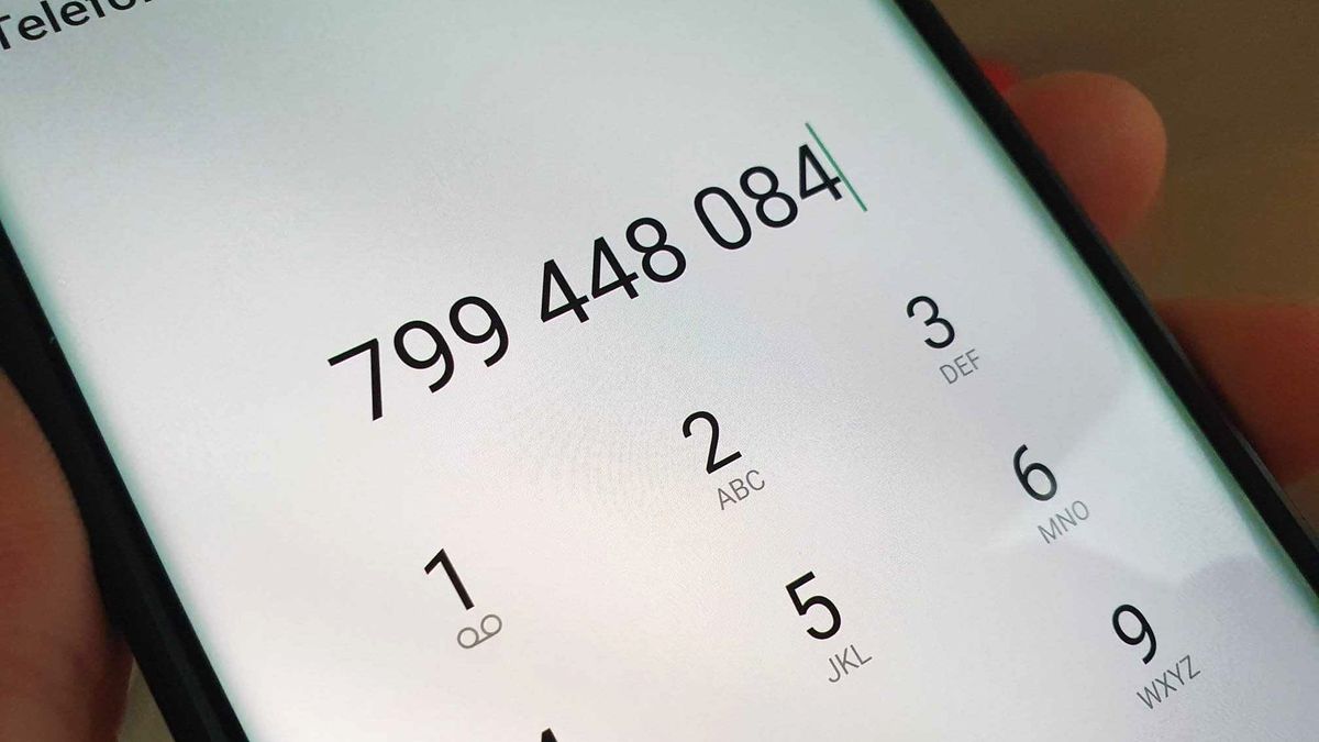 Ten numer warto zapisać w telefonie