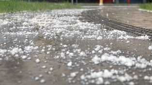 Żniwa znów w kropce. Idą burze, deszcze, lokalnie nawet grad