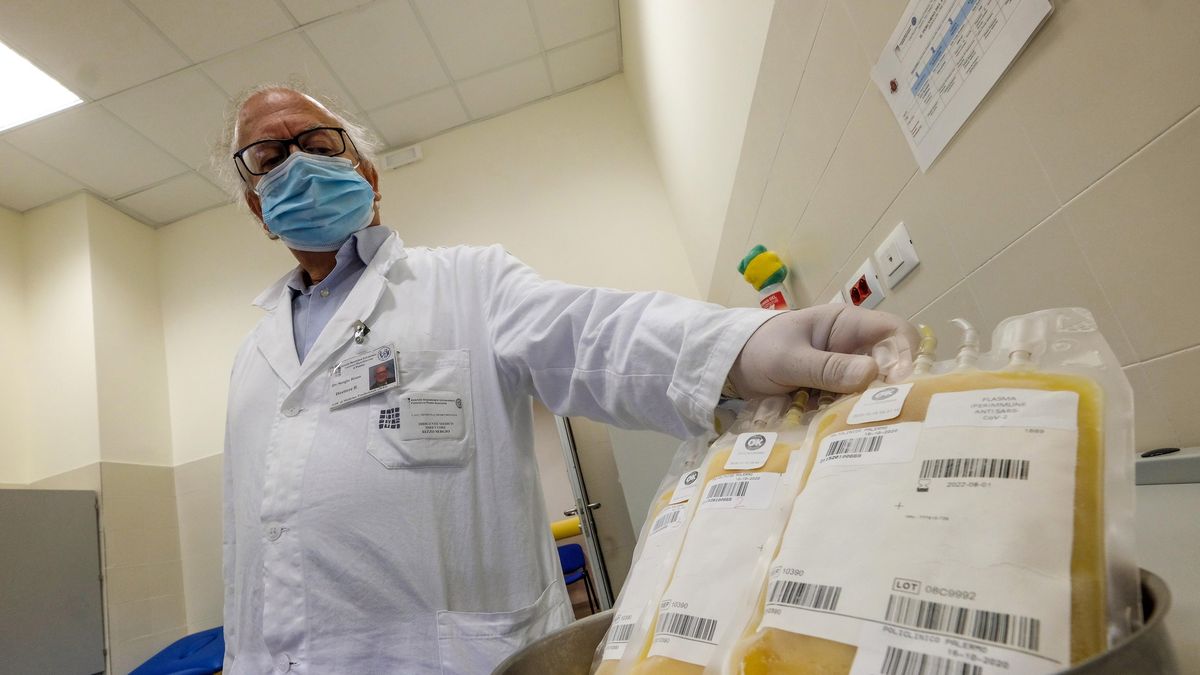 Wg naukowców z Argentyny osocze ozdrowieńców w niewielkim stopniu, jeśli w ogóle, pomaga chorym z ciężkim przebiegiem COVID-19