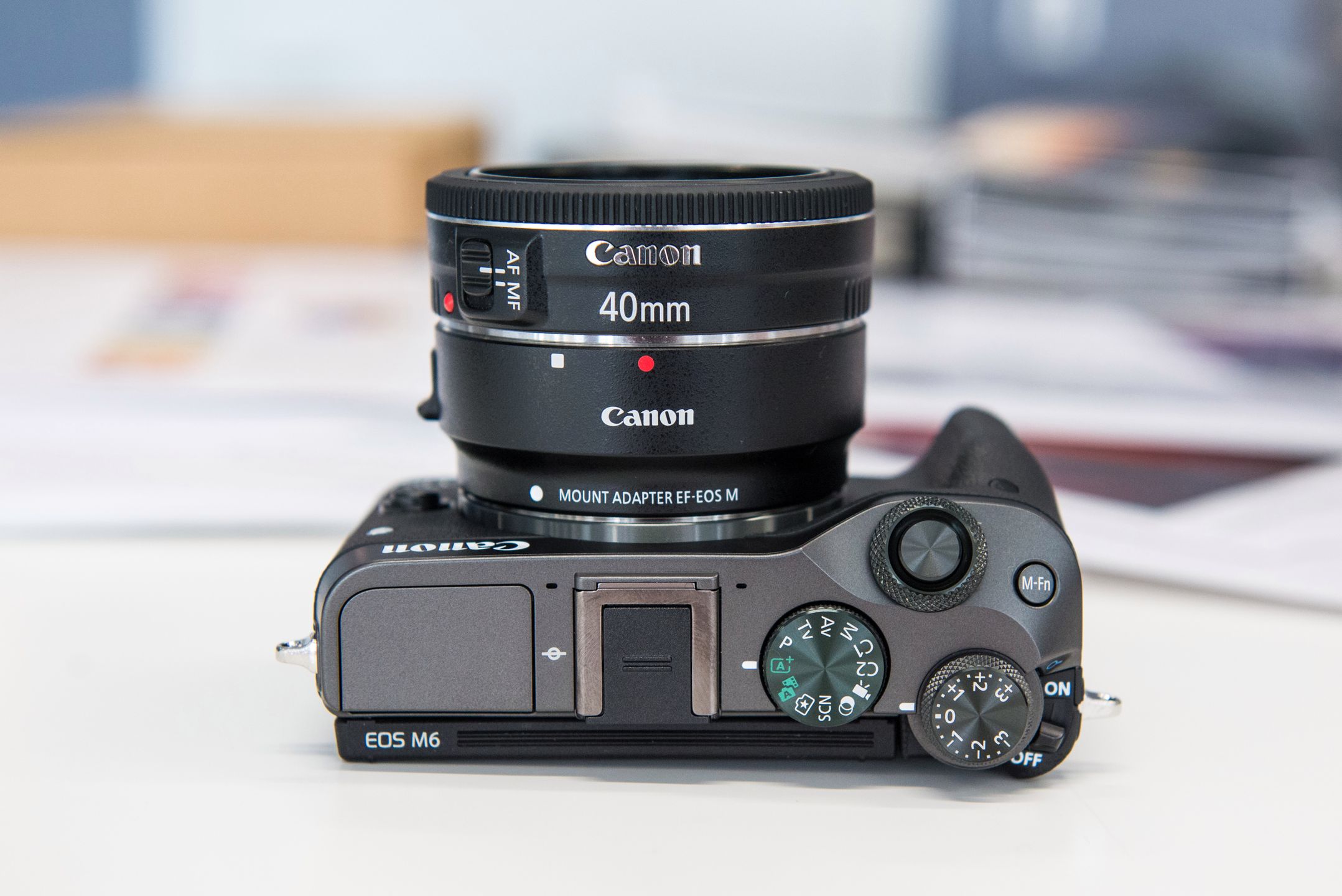 Canon EOS M6, czyli bezlusterkowiec z opcjonalnym wizjerem w naszych rękach 9