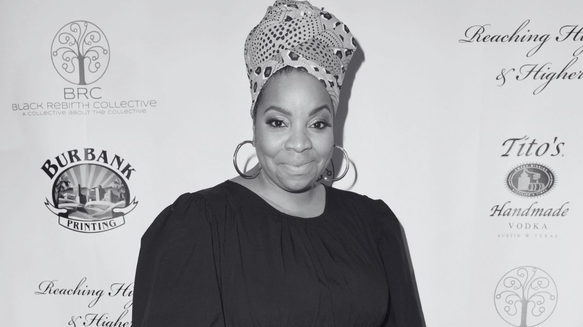 Kimberly Hébert Gregory nie żyje.