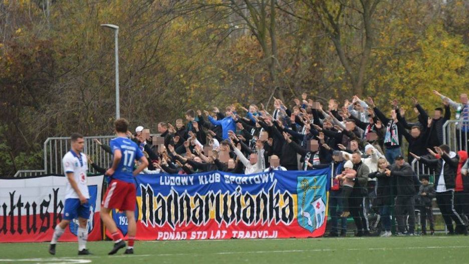 Kibice Nadnarwianki Pułtusk/ Zdjęcie z profilu FB Klubu