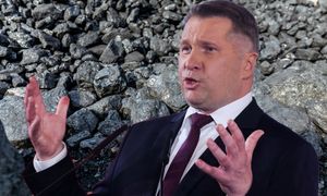 Czarnek obiecuje powrót do wydobycia węgla. Ekspert: mówi nieprawdę