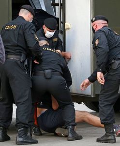 Białoruś. Studenci z Mińska w marszu solidarności. Są pierwsze zatrzymania