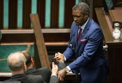 Poseł KO złożył mandat poselski. Wiadomo, kto go zastąpi