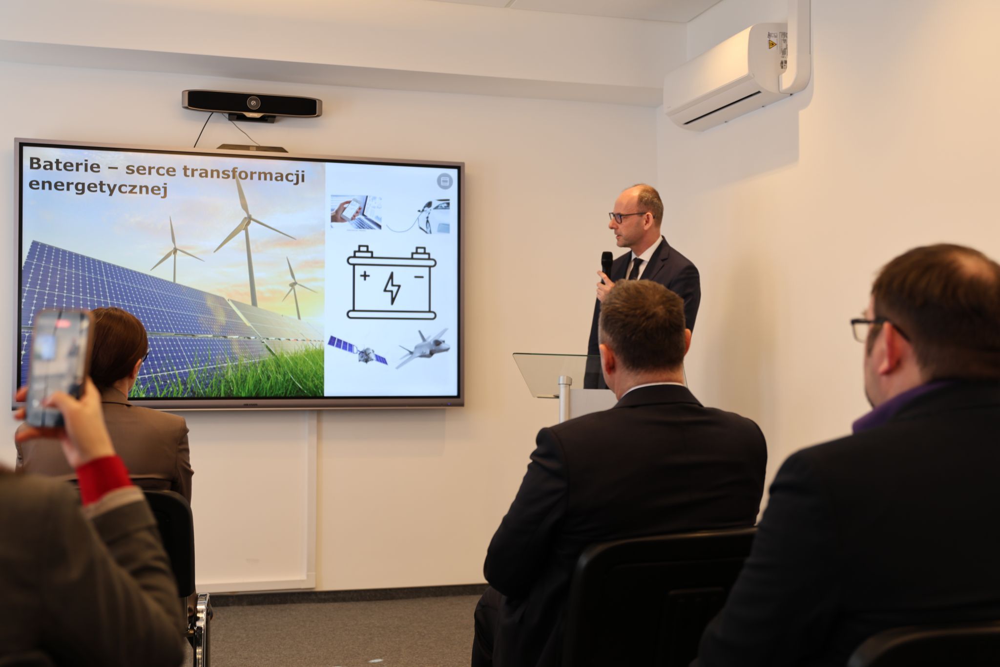 Linia pilotażowa do tworzenia ogniw bateryjnych w Poznaniu