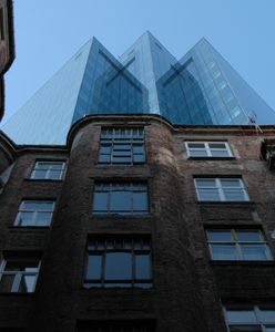 Reprywatyzować w trupa