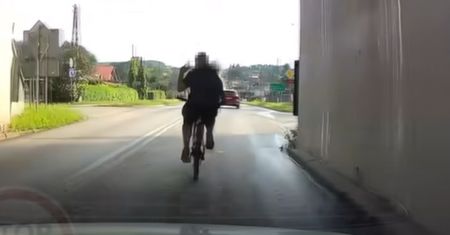 "Szybka karma". Rowerzysta z Rybnika nie spodziewał się takiego finału