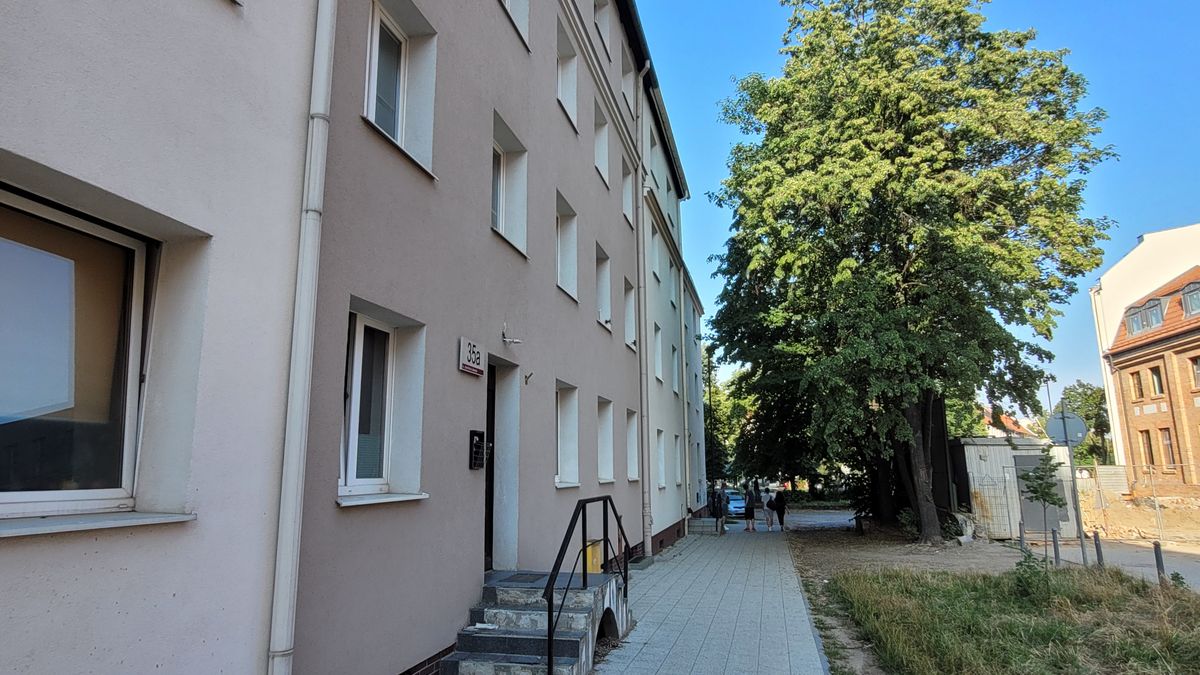 Bezprawne zajęcia mieszkań to spory problem dla właścicieli nieruchomości. Jak otrzymać odszkodowanie za bezumowne korzystanie z nieruchomości?