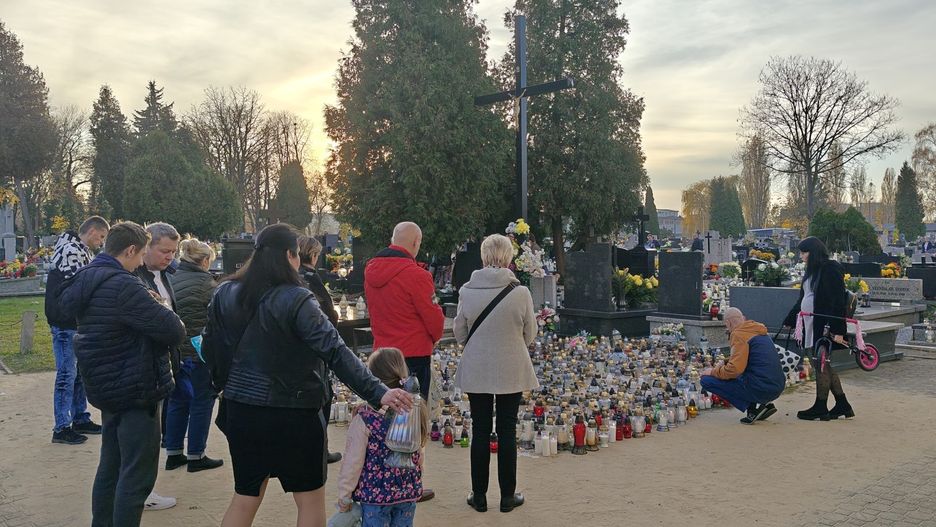Przewijaj w dół, aby przejść do następnych zdjęć!