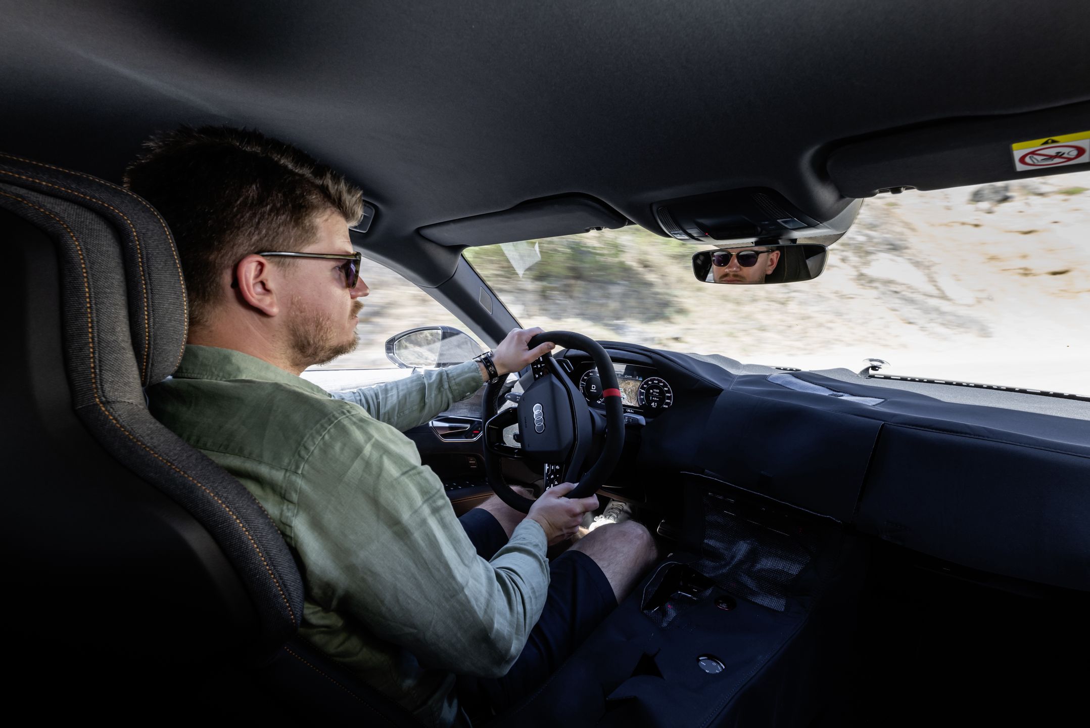 Audi e-tron GT – jazdy prototypem w Omanie