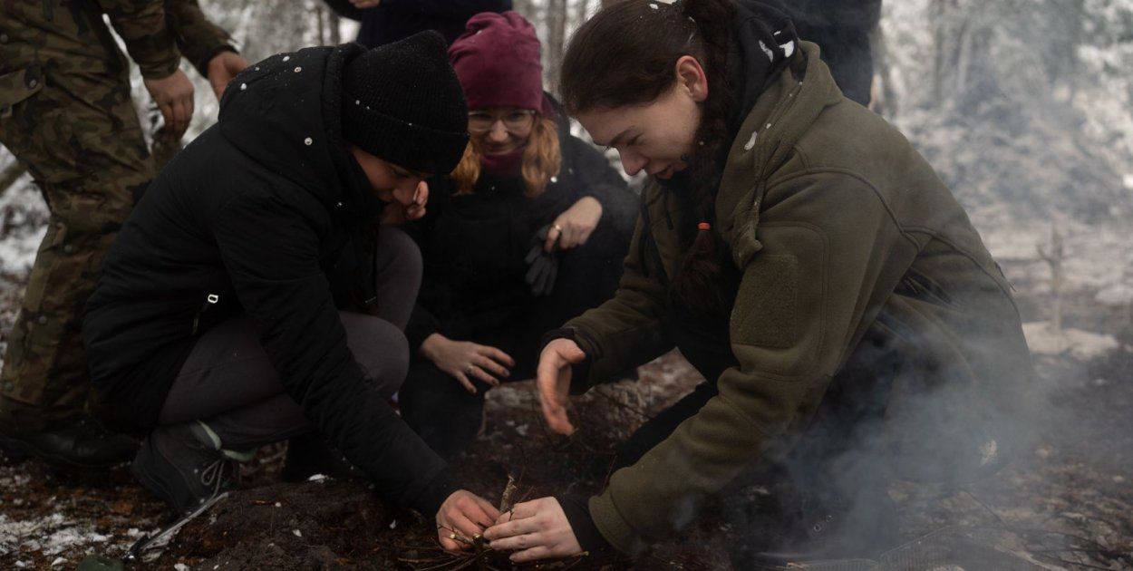 Nowa Dęba: Kilkadziesiąt osób na pilotażowym szkoleniu obronnym