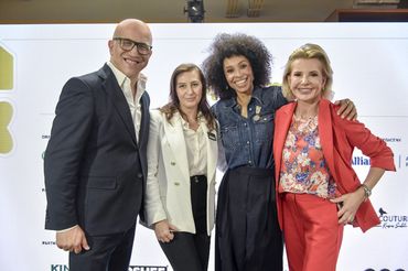 Joanna Racewicz, Vito Casetti, Omenaa Mensah