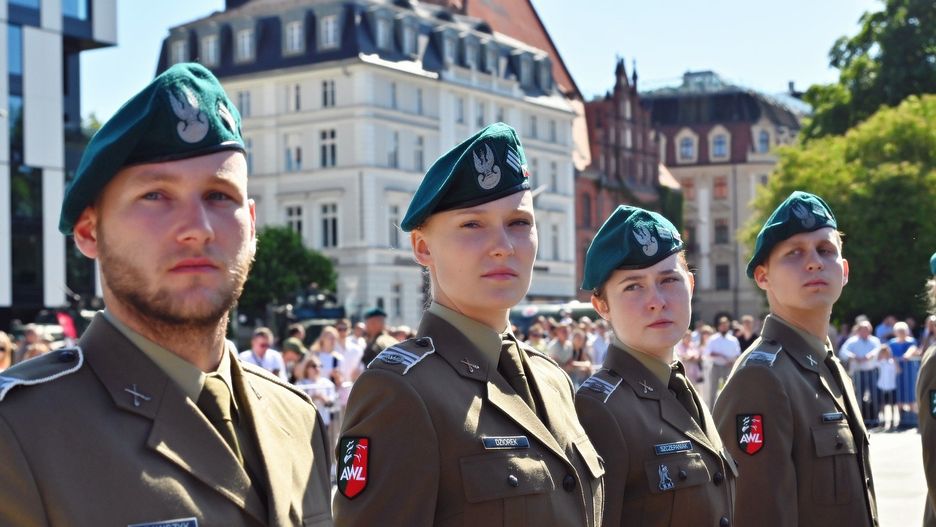 Nowi oficerowie AWL we Wrocławiu