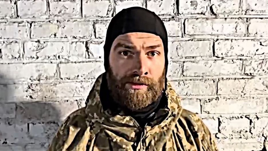 Ukraiński żołnierz wydał dramatyczny apel o pomoc do narodu niemieckiego. "Możecie uratować setki tysięcy ludzi!". Source: Facebook@Сергей Волына / Twitter@olex_scherba / Reuters