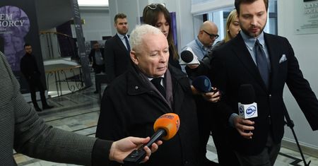 Kaczyński po tajnym posiedzeniu. "Nie wyciągniecie ze mnie niczego"