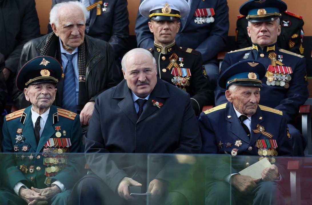 Alaksandr Łukaszenka podczas uroczystości Dnia Zwycięstwa w Moskwie