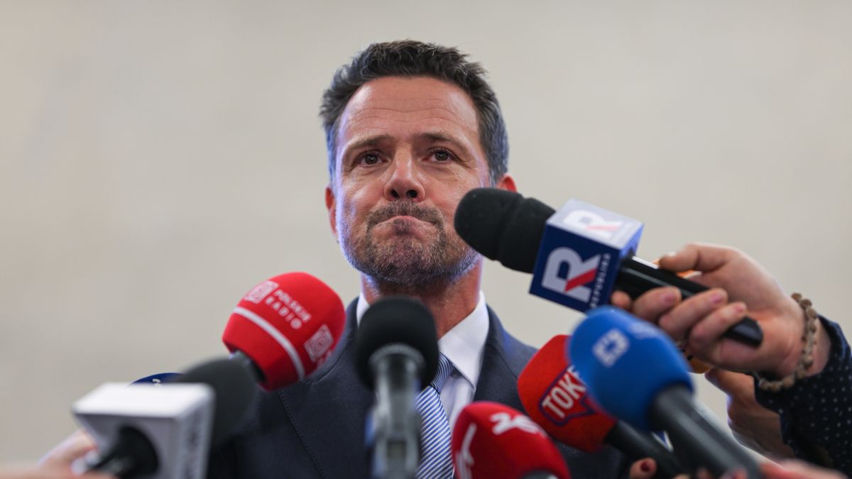 Rafal Trzaskowski At The Union Of Polish Metropolises Press Conference
KRAKOW, POLAND - NOVEMBER 29:   
Rafal Trzaskowski, Mayor of Warsaw and the Civic Platform candidate for the 2025 Polish presidential election, participates in a press conference of the Presidents of the Union of Polish Metropolises, on November 29, 2024 in Krakow, Poland. (Photo by Artur Widak/NurPhoto via Getty Images)
NurPhoto
media, campaign, conference, press, platform, official, civic, presidential, cities, 2025 election, rafal trzaskowski, polish, policy, public, presidents, civic platform, metropolitan, union, metropolises, governance, mayor of warsaw