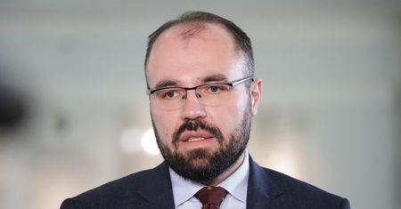Krzysztof Szczucki ma usłyszeć zarzuty. Jest termin przesłuchania