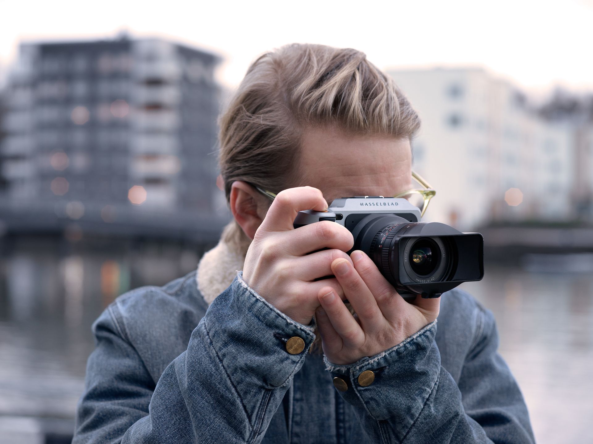 Hasselblad XPan adapter pozwoli przypiąć do X1D szkła od XPan-a 1