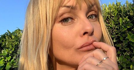 Izabella Scorupco świętuje urodziny córki. Julia to kopia sławnego taty