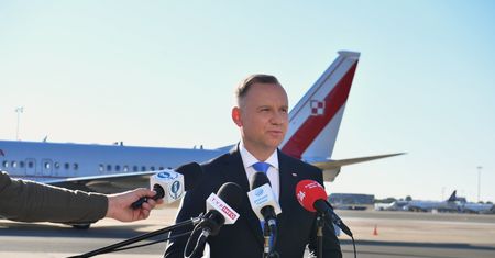 "Ja i moi koledzy ze Zjednoczonej Prawicy". Andrzej Duda o obronie Polski