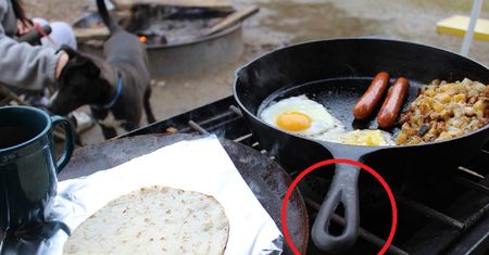 To element każdej patelni. Wiesz, do czego służy?
