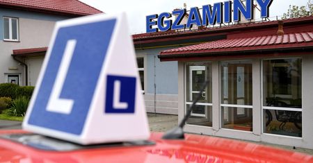 Rybnik. 68-letnia kursantka śmiertelnie potrąciła egzaminatora. Zapadł wyrok