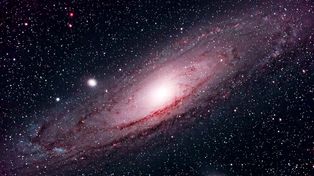 Andromeda tworzy coraz mniej gwiazd. Hubble pokazuje wyraźny trend