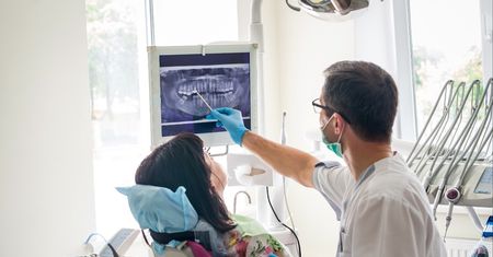 Turystyka dentystyczna Polaków. Tu jeżdżą po plomby za 50 zł