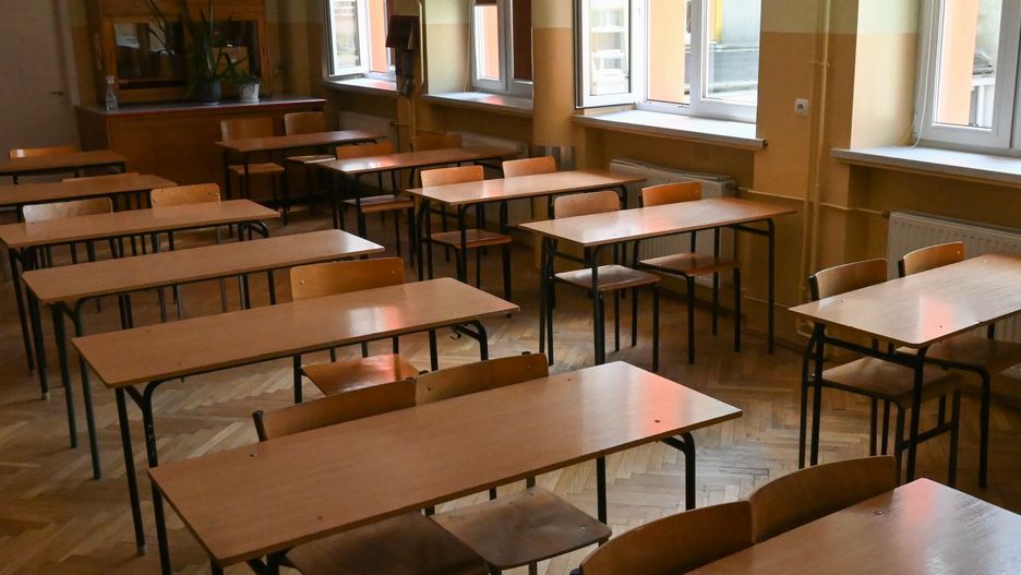Nauczyciel alarmuje, jakie są warunki w szkole